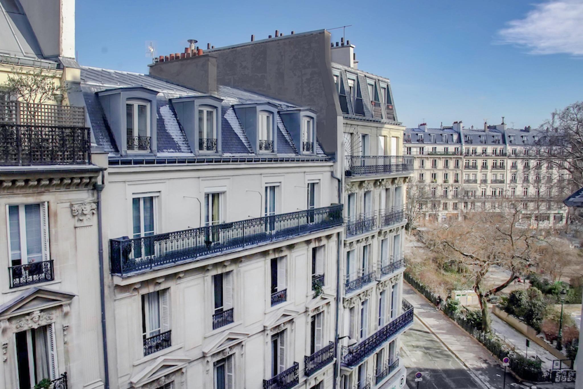 Maison Mere Paris Exterior photo